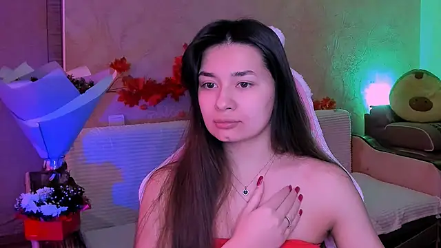 Swee Alicee online show from 21, 2, 2025