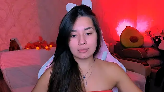 Swee Alicee online show from 11, 9, 2025