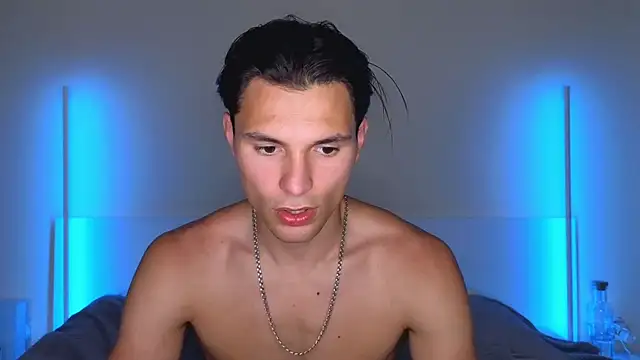 denlover1 online show from 31, 5, 2026