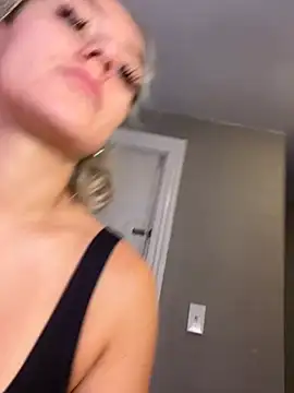 lexybabyxo online show from 6, 7, 2026