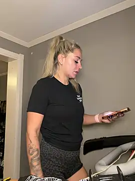 lexybabyxo online show from 15, 7, 2026