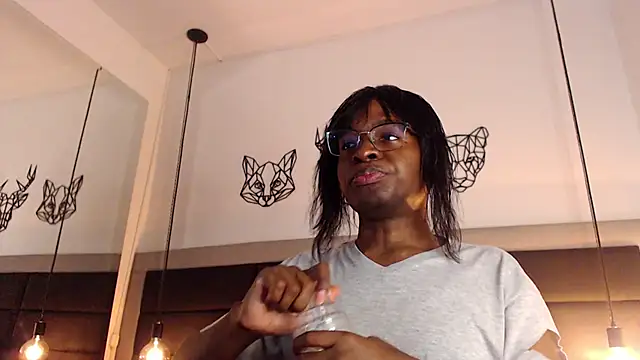 Snapshot of candy_lovee69 chatting on 19, 3, 2025 candy lovee69 online show from 19, 3, 2025