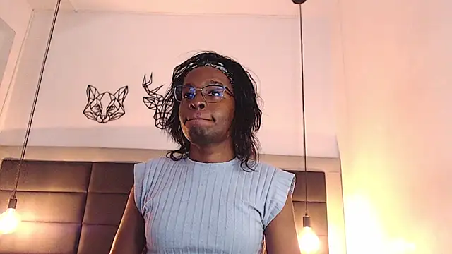 Snapshot of candy_lovee69 chatting on 28, 10, 2025 candy lovee69 online show from 28, 10, 2025