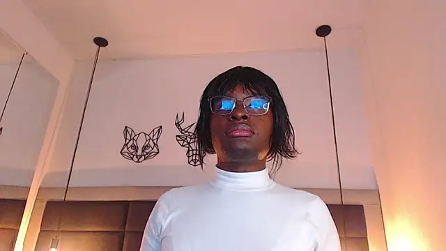 Snapshot of candy_lovee69 chatting on 23, 11, 2025 candy lovee69 online show from 23, 11, 2025