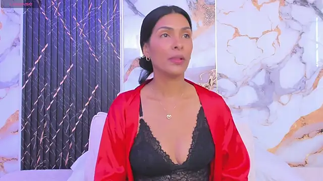 Snapshot of Alyson-a chatting on 27, 11, 2025 Alyson-a online show from 27, 11, 2025