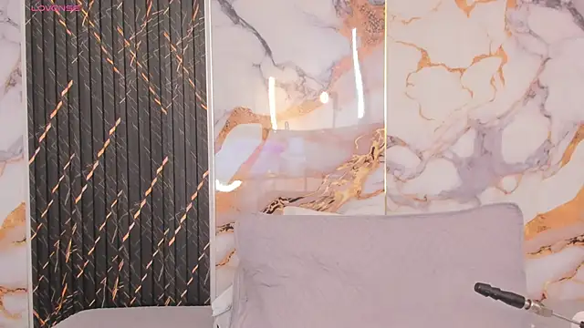 Alyson-a online show from 8, 1, 2026