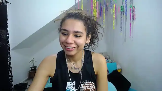 Snapshot of diamonmeli chatting on 27, 1, 2025 diamonmeli online show from 27, 1, 2025