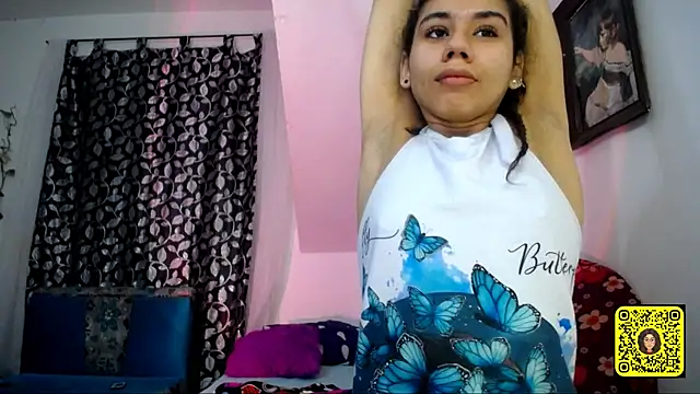 Snapshot of diamonmeli chatting on 19, 2, 2025 diamonmeli online show from 19, 2, 2025