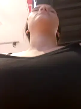 girl milk1 online show from 10, 12, 2024