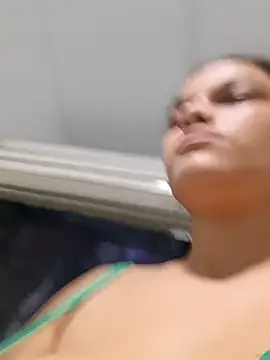 girl milk1 online show from 23, 12, 2024