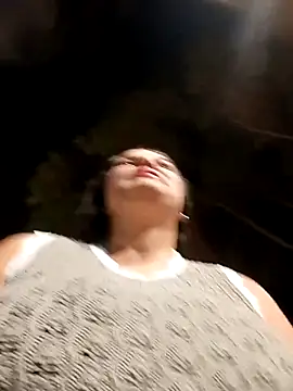 girl milk1 online show from 26, 11, 2025