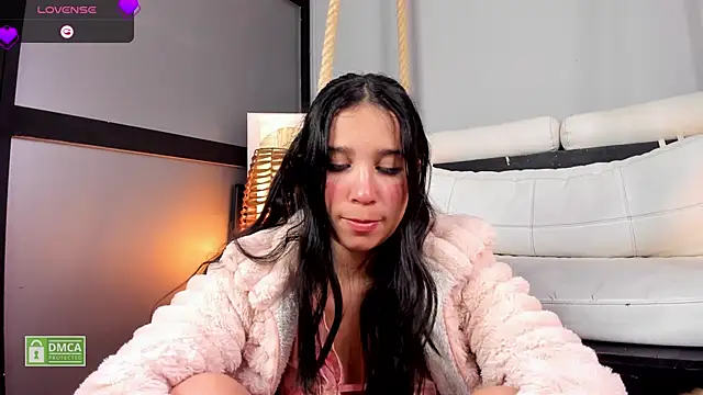 Snapshot of aisha__ chatting on 12, 1, 2025 aisha online show from 12, 1, 2025