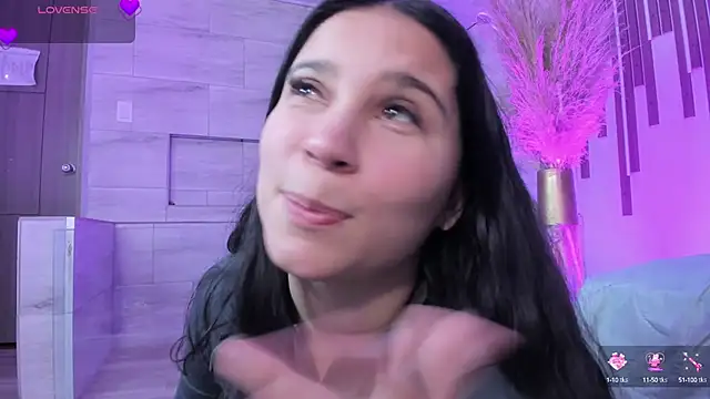 Snapshot of aisha__ chatting on 3, 2, 2025 aisha online show from 3, 2, 2025