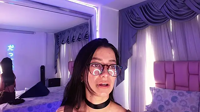 Snapshot of Zoe_Vixen chatting on 21, 1, 2025 Zoe Vixen online show from 21, 1, 2025