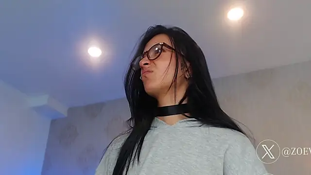 Snapshot of Zoe_Vixen chatting on 7, 2, 2025 Zoe Vixen online show from 7, 2, 2025