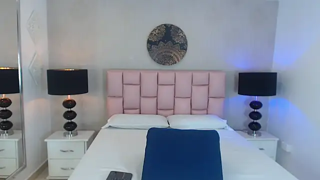 Snapshot of Zoe_Vixen chatting on 20, 2, 2025 Zoe Vixen online show from 20, 2, 2025