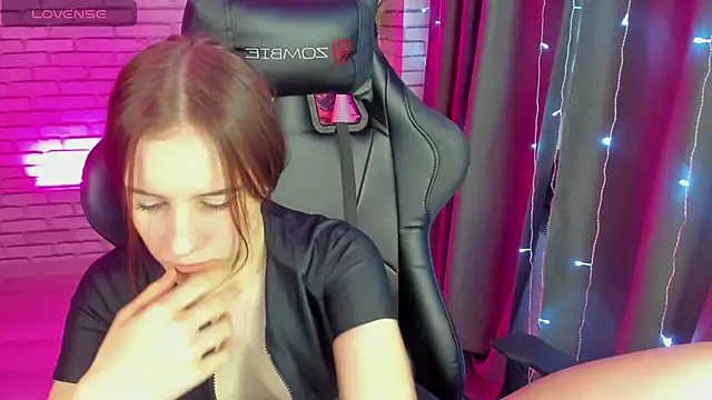 Tonya Gray online show from 22, 12, 2024