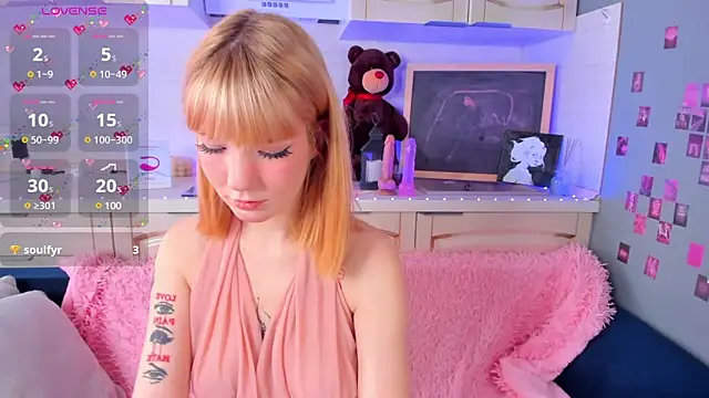 Snapshot of Linablueeyed chatting on 23, 2, 2025 Linablueeyed online show from 23, 2, 2025