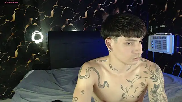 Snapshot of Apolo_Hidalgo01 chatting on 11, 5, 2026 Apolo Hidalgo01 online show from 11, 5, 2026