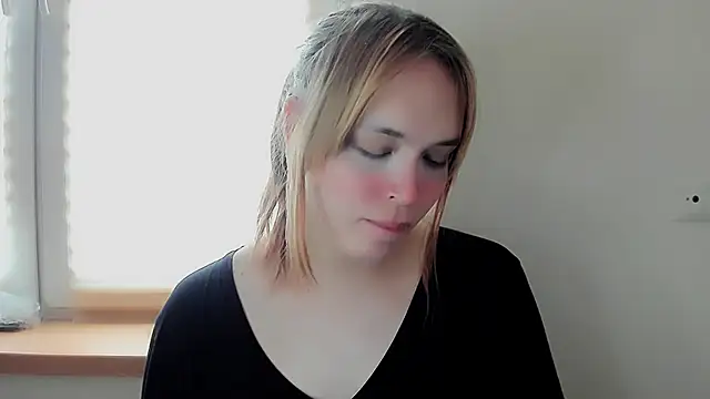 Snapshot of fem_to chatting on 24, 2, 2025 fem to online show from 24, 2, 2025