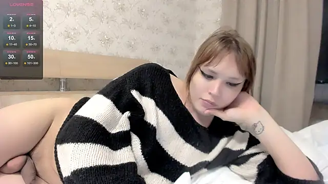 Snapshot of fem_to chatting on 26, 11, 2025 fem to online show from 26, 11, 2025