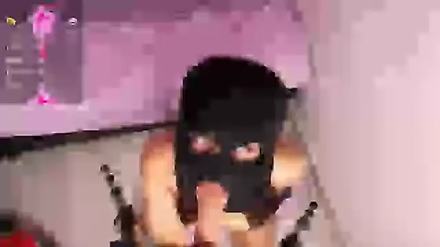 Missslunaa online show from 13, 1, 2025