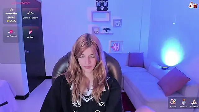 Nora Vennucci online show from 21, 2, 2025