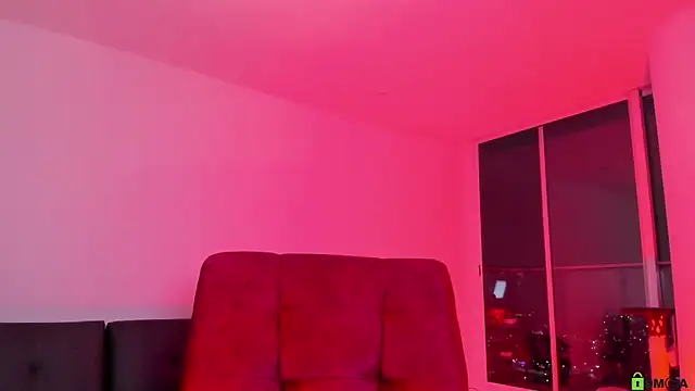 Snapshot of Borbala_Iggy chatting on 12, 2, 2025 Borbala Iggy online show from 12, 2, 2025