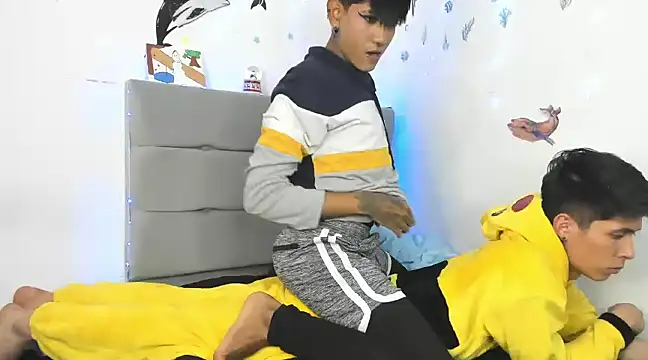 Snapshot of andrew_uwu_ chatting on 14, 12, 2024 andrew uwu online show from 14, 12, 2024