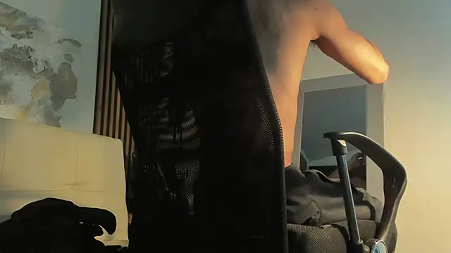 Snapshot of rafael_stone chatting on 14, 3, 2025 rafael stone online show from 14, 3, 2025