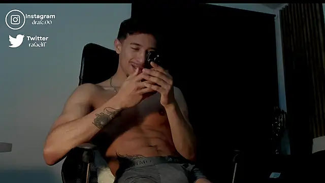 Snapshot of rafael_stone chatting on 16, 9, 2025 rafael stone online show from 16, 9, 2025