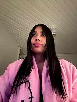 Snapshot of Anily_Lovely chatting on 11, 10, 2025 Anily Lovely online show from 11, 10, 2025