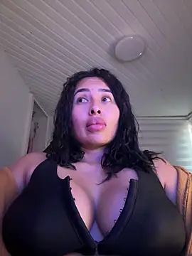 Snapshot of Anily_Lovely chatting on 3, 5, 2026 Anily Lovely online show from 3, 5, 2026