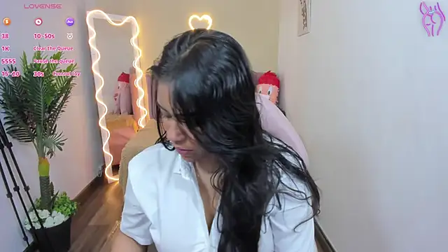 kendra tay online show from 24, 2, 2025