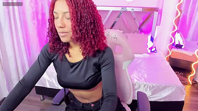 Daphnne tay online show from 19, 2, 2025