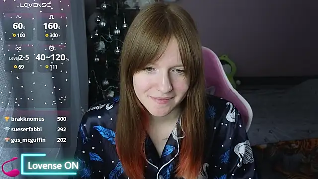 Snapshot of CassieJuice69 chatting on 8, 2, 2025 CassieJuice69 online show from 8, 2, 2025