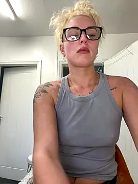 Snapshot of Barbie_26 chatting on 3, 12, 2024 Barbie 26 online show from 3, 12, 2024