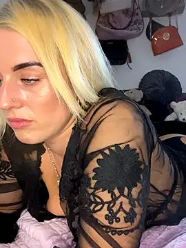 Snapshot of Barbie_26 chatting on 30, 11, 2025 Barbie 26 online show from 30, 11, 2025