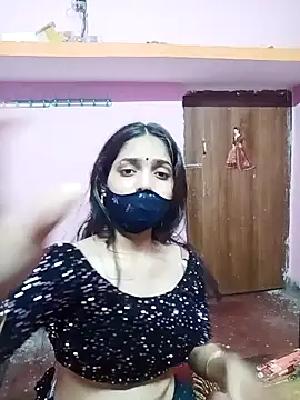 Snapshot of Cute-Simmi chatting on 5, 1, 2025 Cute-Simmi online show from 5, 1, 2025