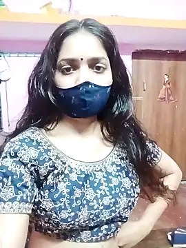 Snapshot of Cute-Simmi chatting on 6, 1, 2025 Cute-Simmi online show from 6, 1, 2025