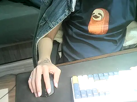 Snapshot of Ryan67533 chatting on 4, 11, 2025 Ryan67533 online show from 4, 11, 2025