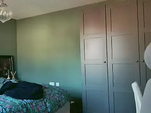 flatwhite0 online show from 9, 1, 2025