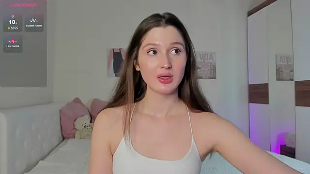 Snapshot of tender_babyy chatting on 1, 2, 2025 tender babyy online show from 1, 2, 2025