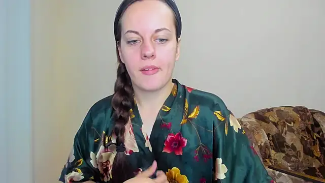 Sabrina Lavv online show from 11, 9, 2025