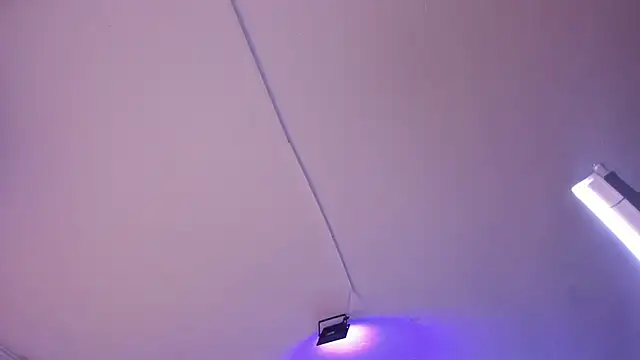 Amy Kiitty  online show from 2, 12, 2025