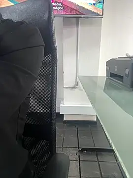 Amy Kiitty  online show from 17, 4, 2026