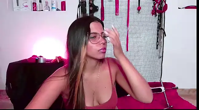 Megaan Greey online show from 10, 1, 2025