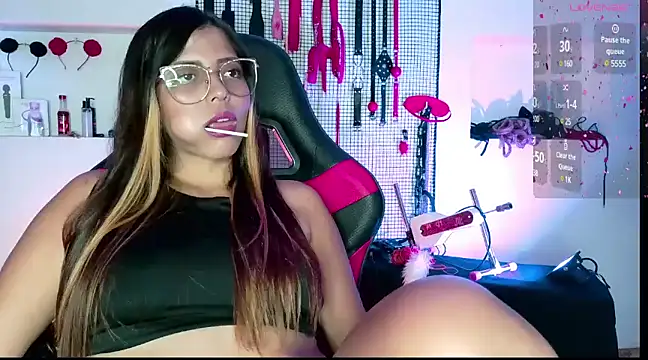 Megaan Greey online show from 27, 1, 2025