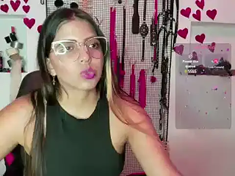 Megaan Greey online show from 21, 3, 2025