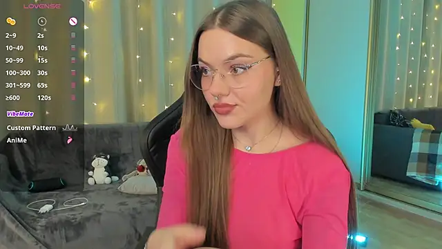 Marta May  online show from 1, 12, 2024